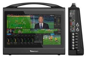 freelance webcaster for live event filming freelancer streaming tech conference webcasting facebook live